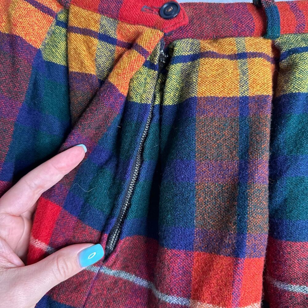Peerless Sportswear Plaid Skirt Womens 26 Waist Multi Color EUC Vintage Pleated - Picture 2 of 5